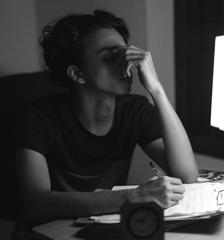 photo of a desperate writer